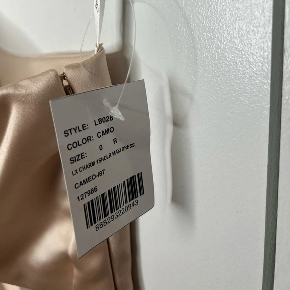 ONE SHOULDER MAXI DRESS BY LOVELY- SIZE 0 NWT “CAMEO” blush pink color - Picture 5 of 9